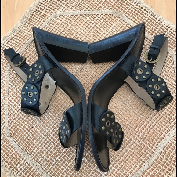 VTG MICHAEL KORS LEATHER Sz8.5 HEELS - Picture 2 of 8